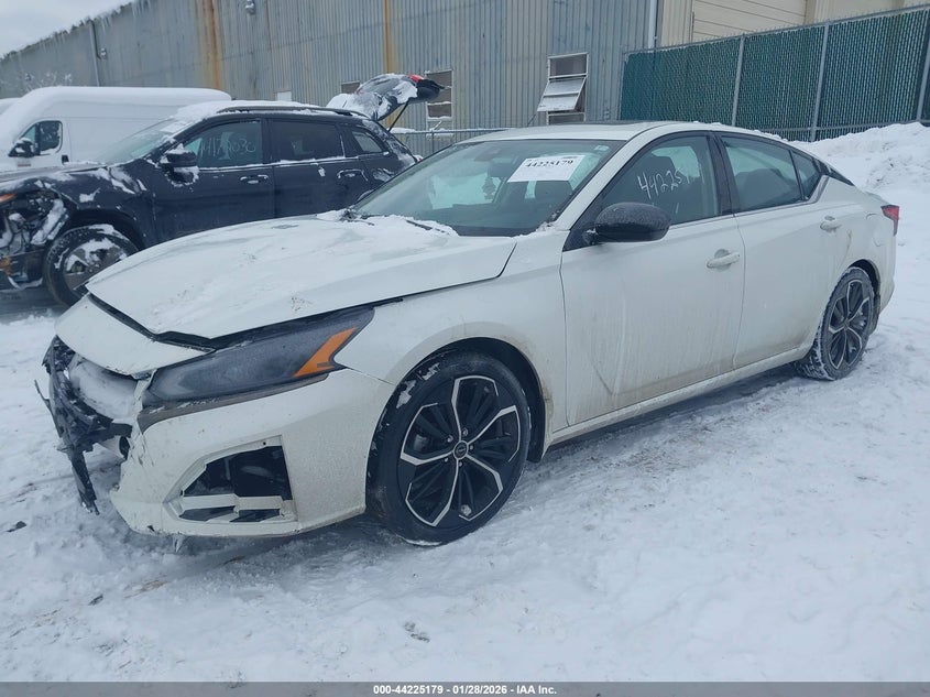 2024 Nissan Altima Sr Fwd