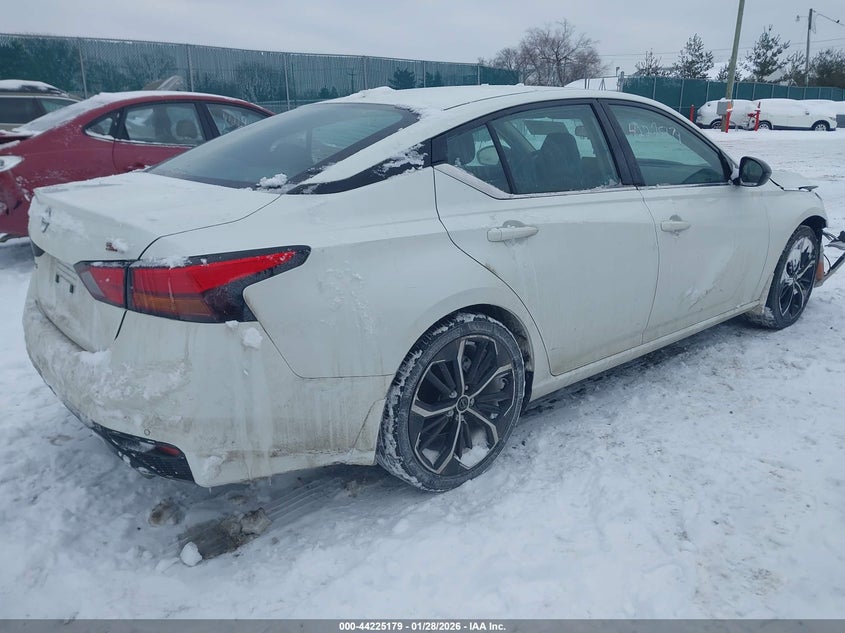 2024 Nissan Altima Sr Fwd