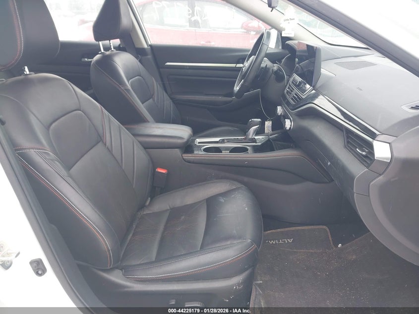 2024 Nissan Altima Sr Fwd