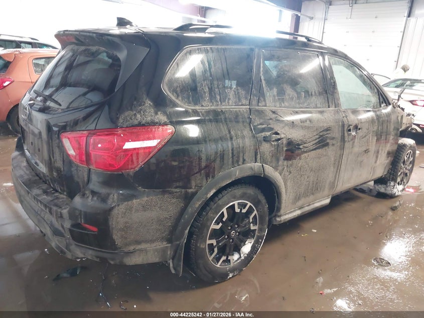 2020 Nissan Pathfinder Sv 4Wd