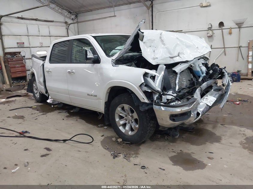 2020 Ram 1500 Laramie 4X4 6'4 Box