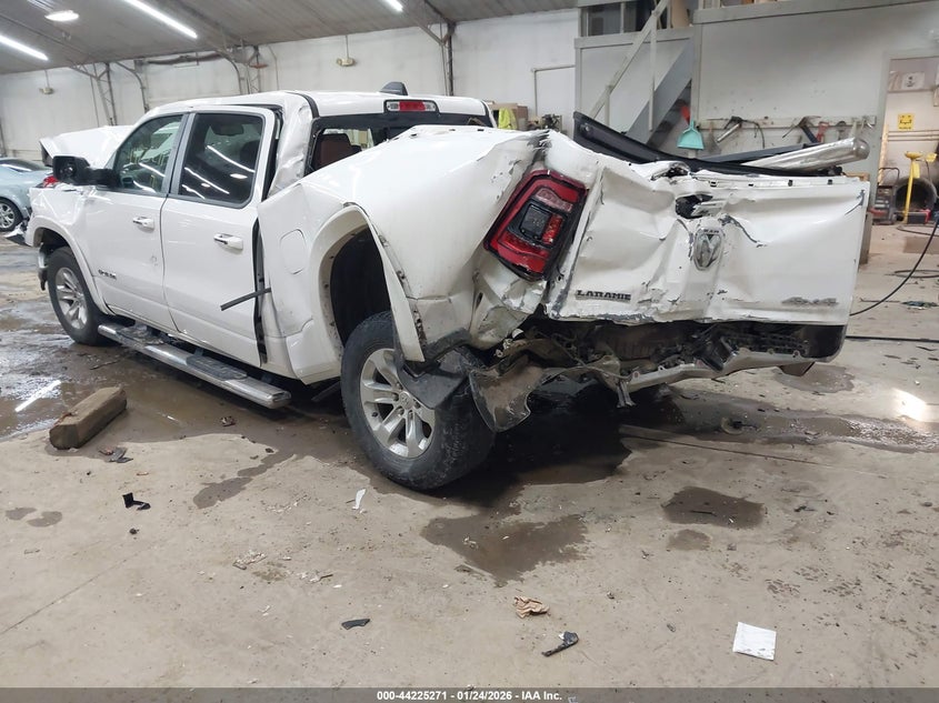 2020 Ram 1500 Laramie 4X4 6'4 Box