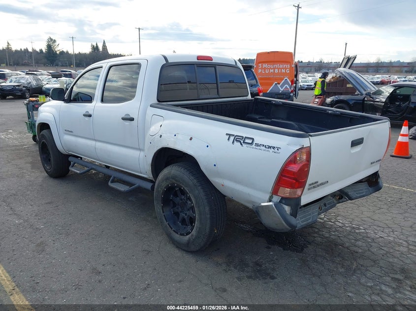2005 Toyota Tacoma Base V6