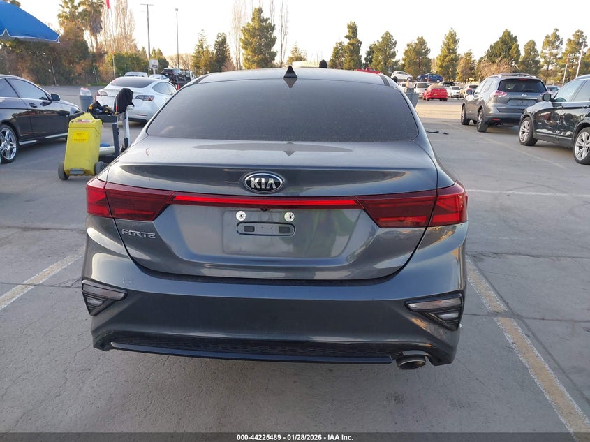 VIN 3KPF24AD0LE255918 2020 KIA FORTE LXS