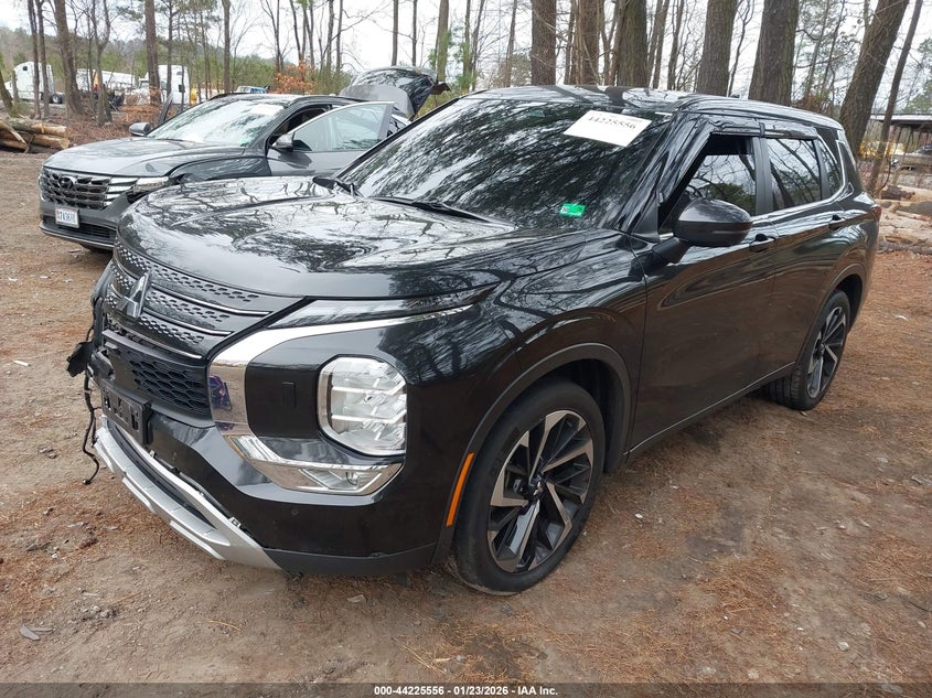 2022 Mitsubishi Outlander Black Edition S-Awc/Se 2.5 S-Awc/Se Launch Edition S-Awc
