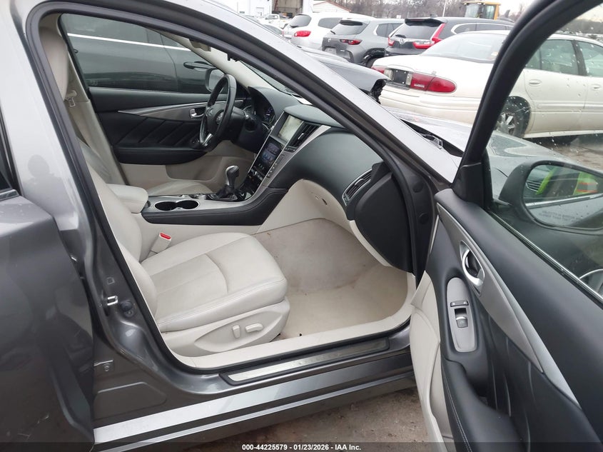 2014 Infiniti Q50 Hybrid Premium