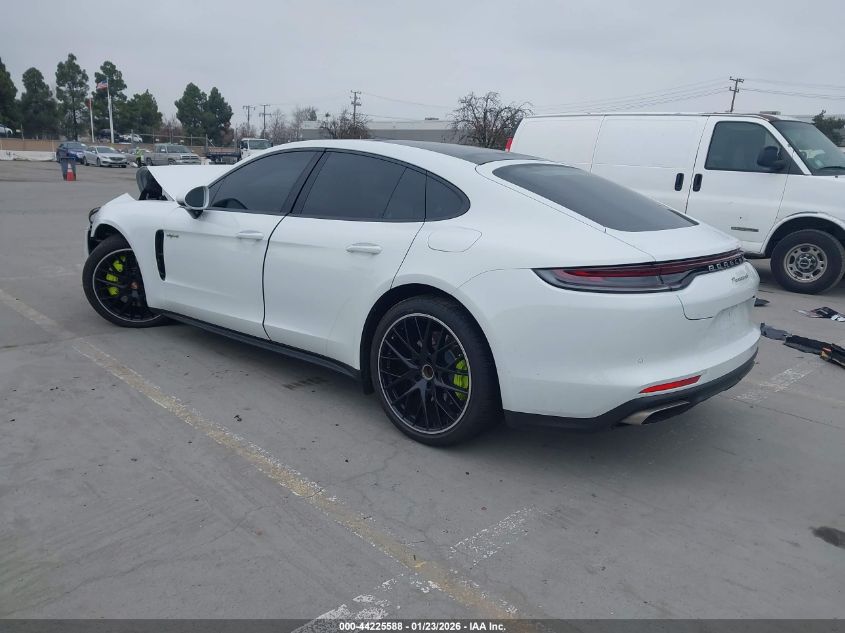 2022 Porsche Panamera E-Hybrid 4/4 Platinum Edition