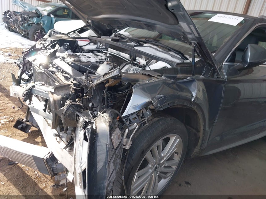 2018 Audi Q5 2.0T Premium/2.0T Tech Premium VIN: WA1BNAFY3J2166526 Lot: 44225624