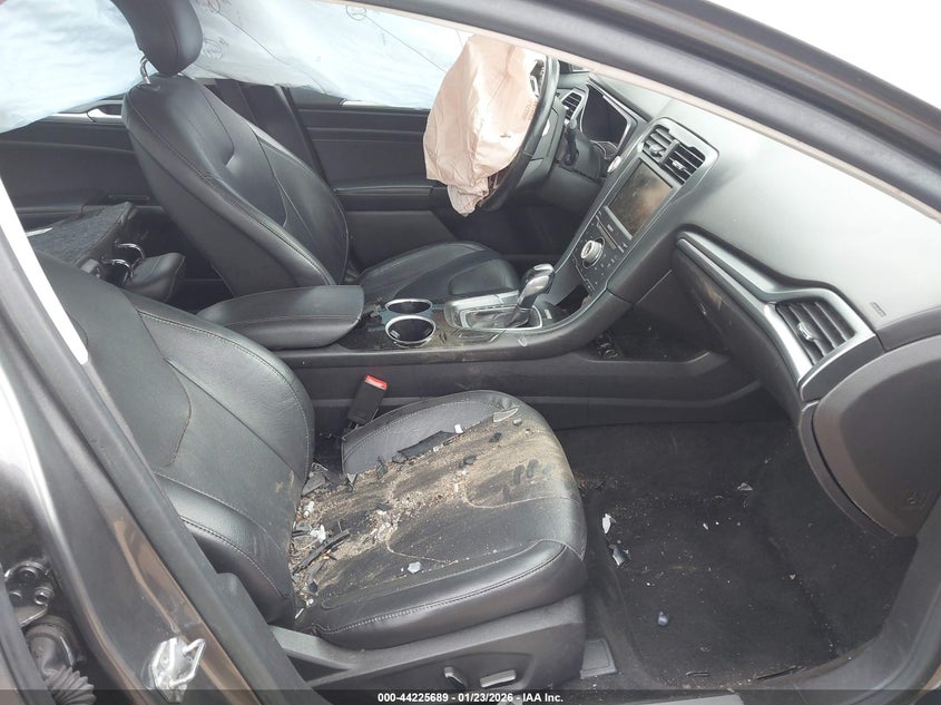 2013 Ford Fusion Hybrid Titanium