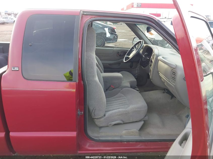 2002 Chevrolet S-10 Ls