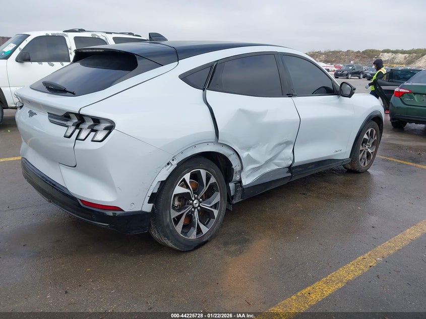Vin: 3fmtk3rmxmma27252, lot: 44721771, ford mustang mach-e premium 20214