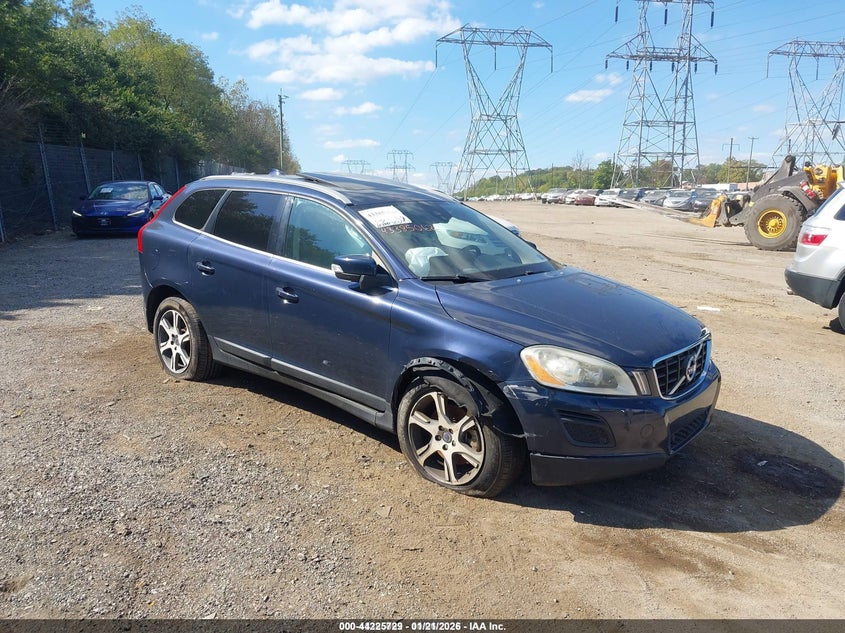 2013 VOLVO XC60 T6/T6 PLATINUM/T6 PREMIER PLUS/T6 R-DESIGN/T6 R-DESIGN PLATINUM/T6 R-DESIGN PREMIER PLUS
