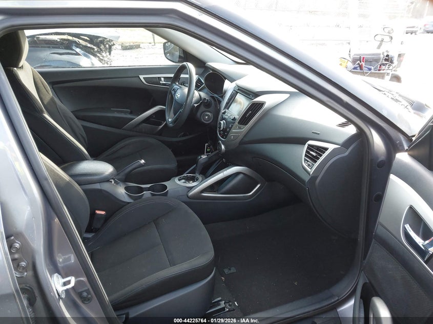 2016 Hyundai Veloster