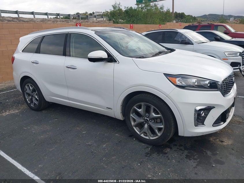 VIN 5XYPKDA58LG660506 2020 KIA SORENTO 3.3L SX