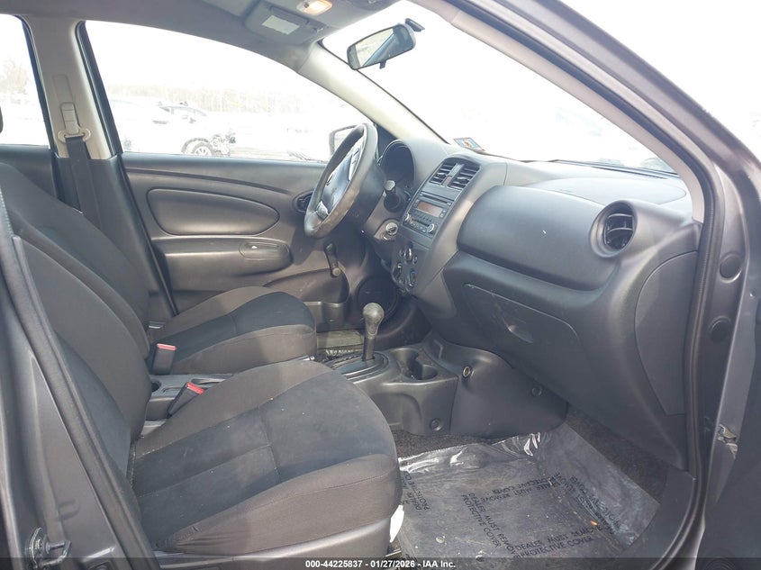 2018 Nissan Versa 1.6 S+