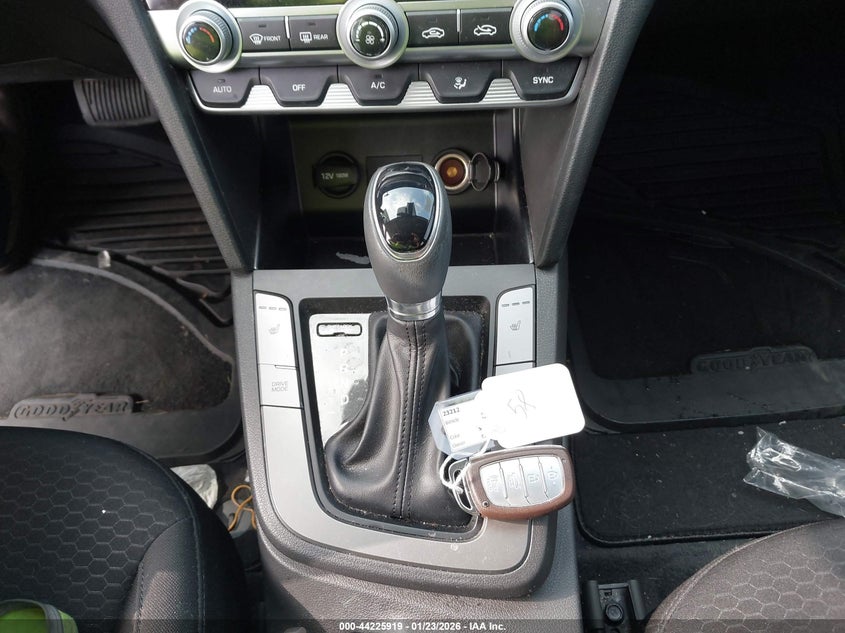 VIN 5NPD84LF1LH532849 2020 HYUNDAI ELANTRA VALUE EDITION