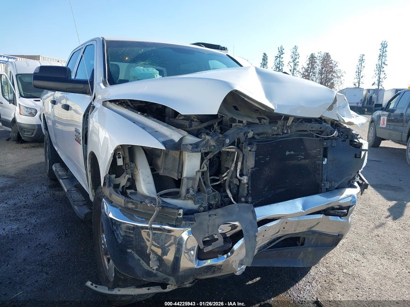 2018 Ram 2500 Tradesman 4X4 6'4 Box