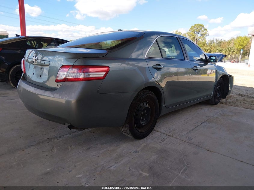 2010 Toyota Camry Le