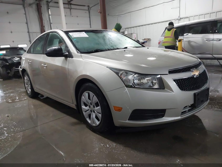 2013 Chevrolet Cruze Ls Auto