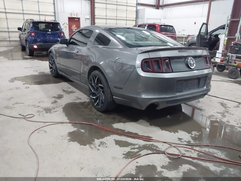 2014 Ford Mustang V6 Premium