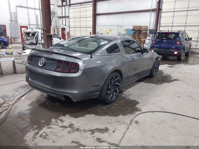 2014 Ford Mustang V6 Premium