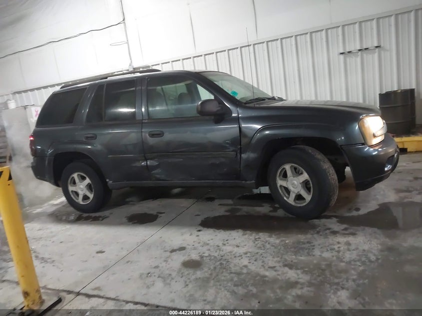 2006 Chevrolet Trailblazer Ls VIN: 1GNDT13S562140027 Lot: 44226189