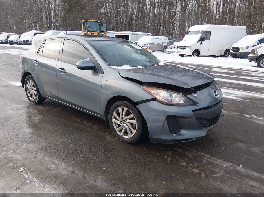 MAZDA 3 I GRAND TOURING