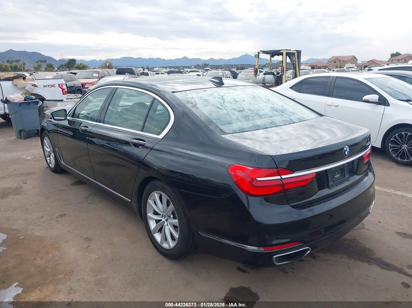 2016 BMW 740I