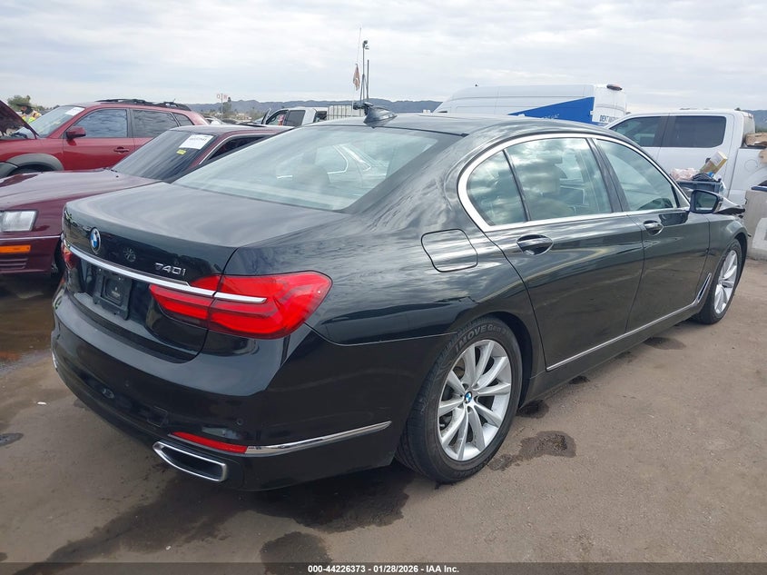2016 BMW 740I