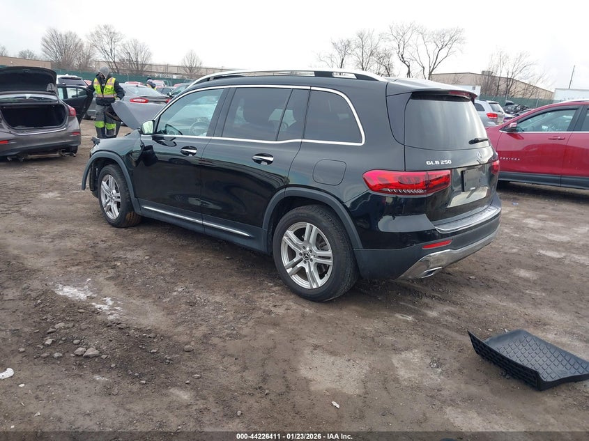 VIN W1N4M4HB1MW109369 2021 MERCEDES-BENZ GLB 250 4MATIC