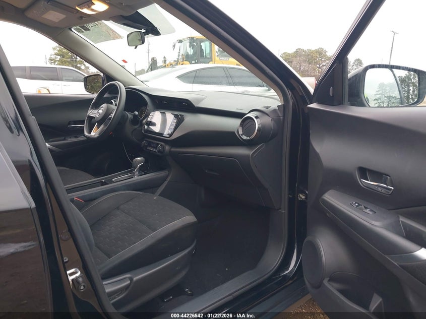 2021 Nissan Kicks Sv Xtronic Cvt