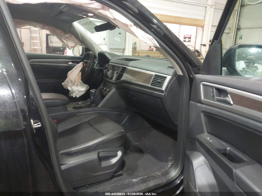 2019 Volkswagen Atlas 3.6L V6 Se W/Technology