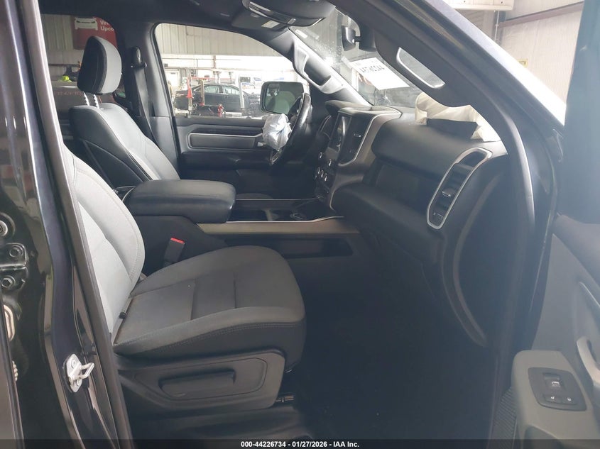 2021 Ram 1500 Lone Star 4X4 5'7 Box