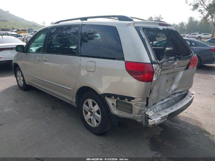 2005 Toyota Sienna Le