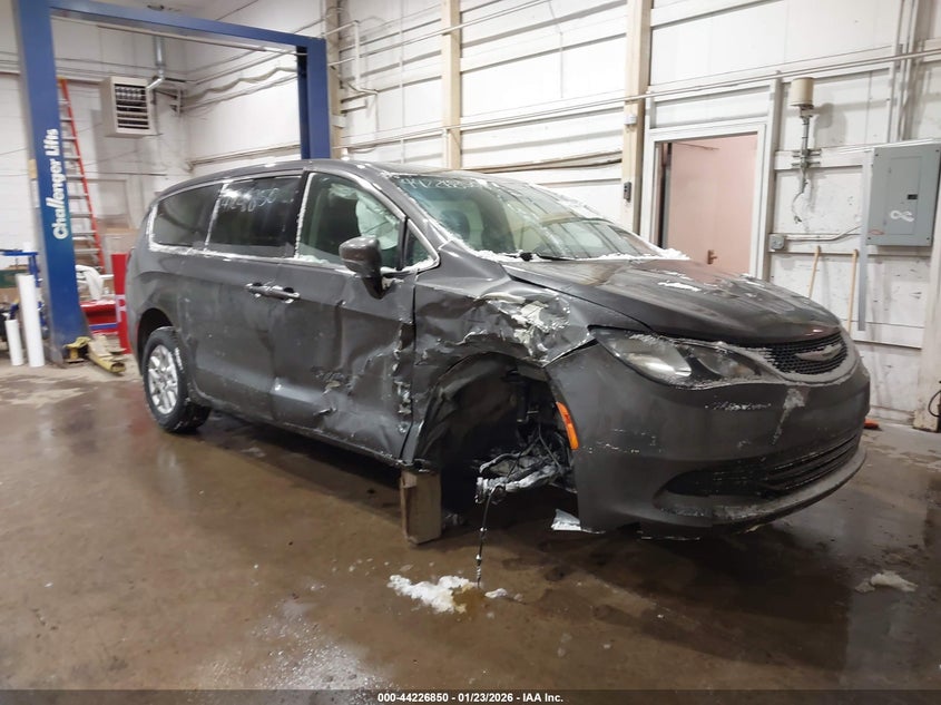 2019 Chrysler Pacifica Lx