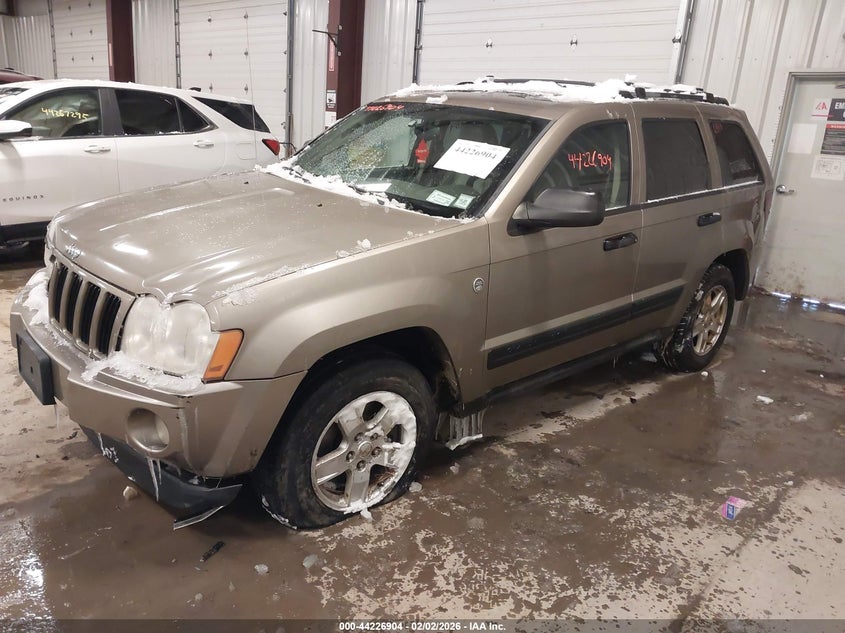 2005 Jeep Grand Cherokee Laredo