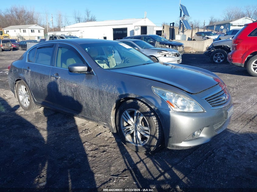 2013 Infiniti G37X