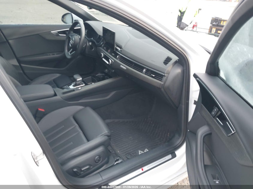 2023 Audi A4 Premium 45 Tfsi S Line Quattro S Tronic