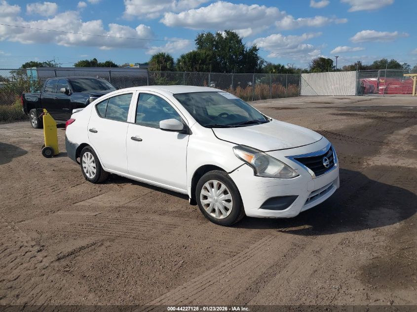 2017 Nissan Versa 1.6 S+