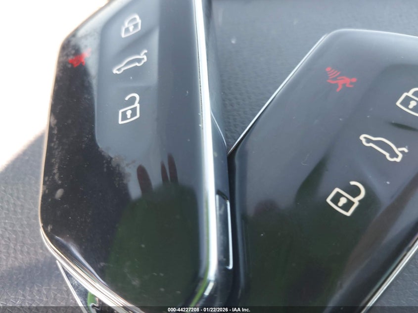 2022 Volkswagen Id.4 Awd Pro VIN: WVGJNPE28NP068873 Lot: 44227208