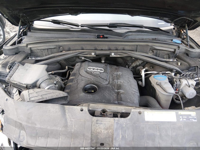 2015 Audi Q5 2.0T Premium VIN: WA1LFAFP5FA121853 Lot: 44227547