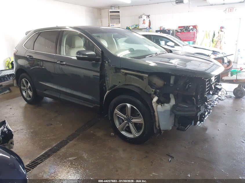 2019 Ford Edge Sel