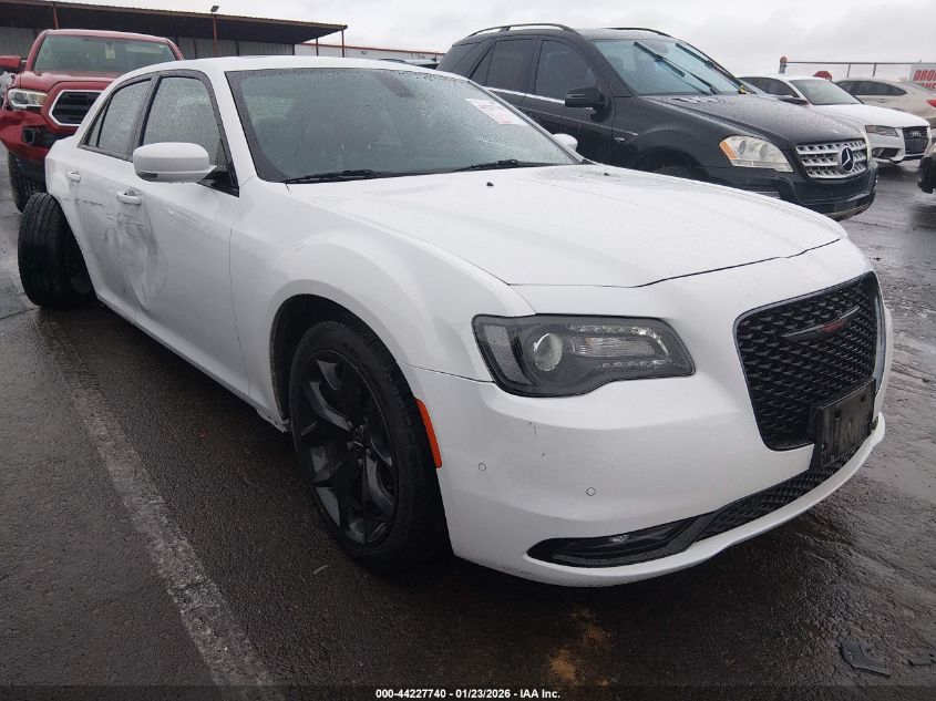 2021 Chrysler 300
