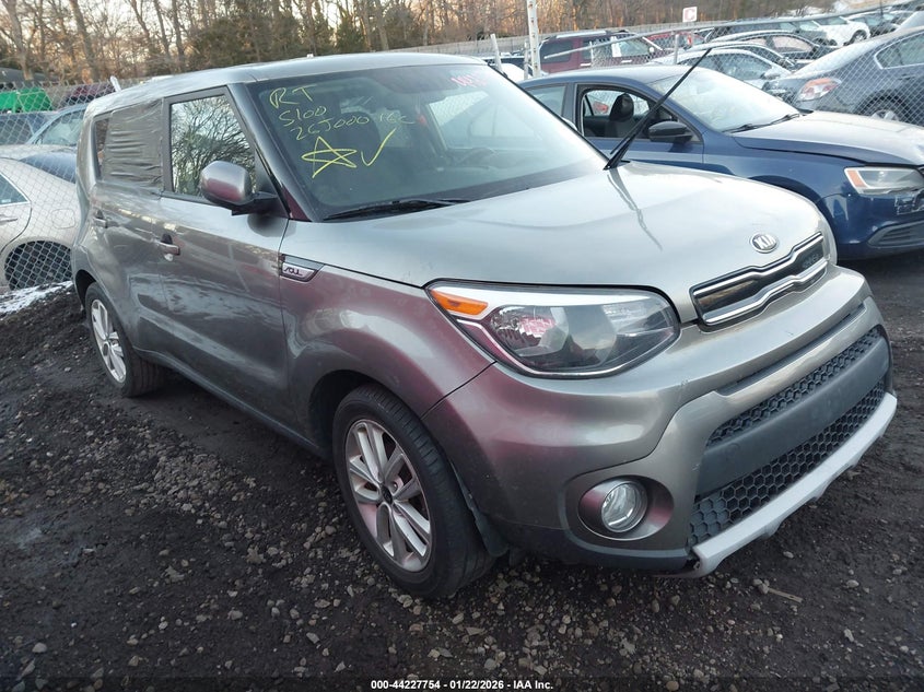 2019 KIA SOUL +