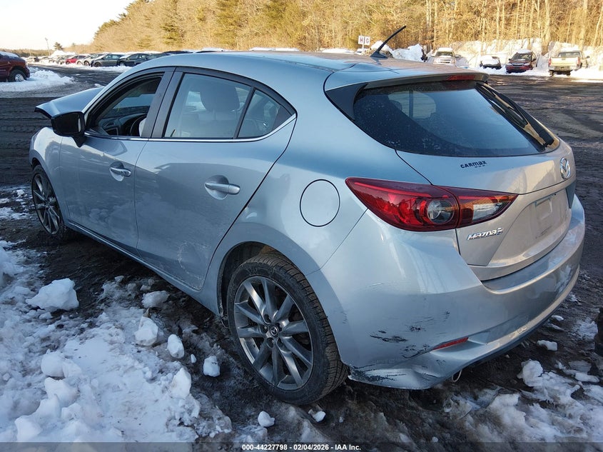 2018 Mazda Mazda3 Touring