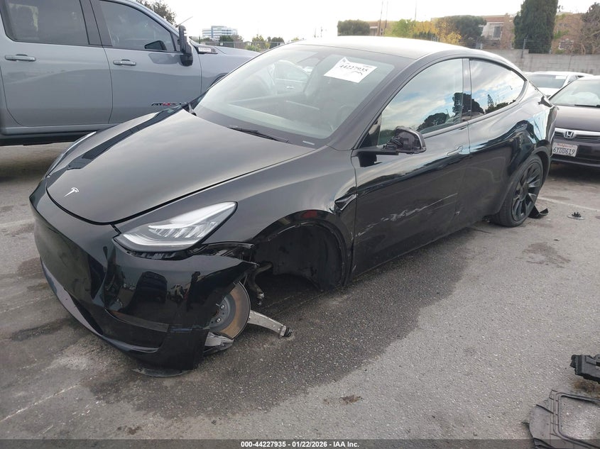 2023 Tesla Model Y Awd/Long Range Dual Motor All-Wheel Drive