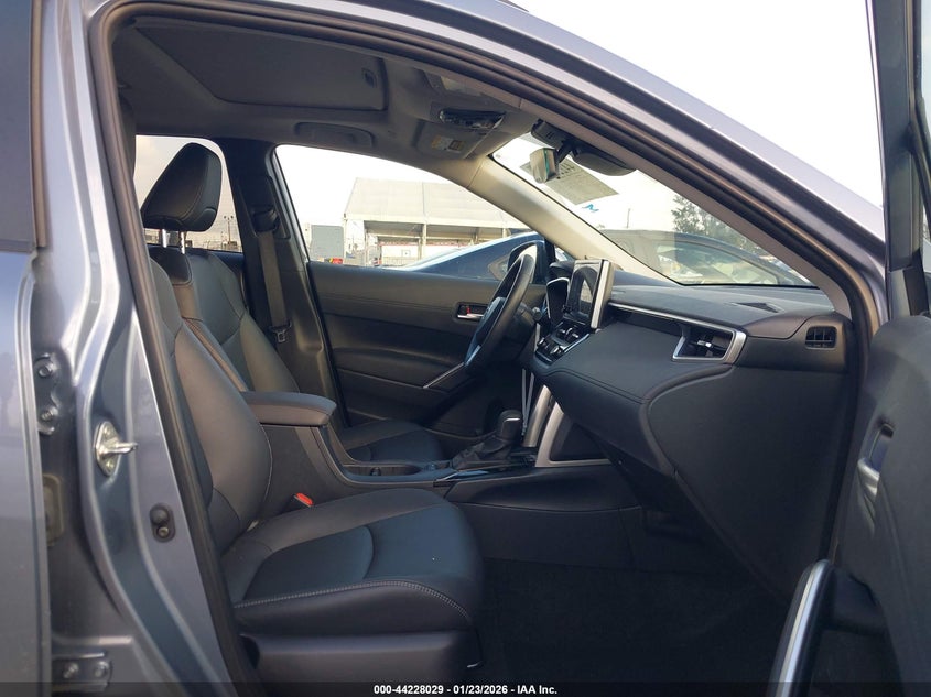 2024 Toyota Corolla Cross Xle