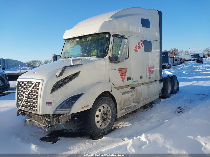 2023 Volvo Vnl white Lot 111044228108 Vin 4V4NC9EJ9PN339649