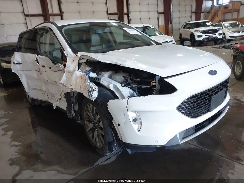 2020 Ford Escape Titanium