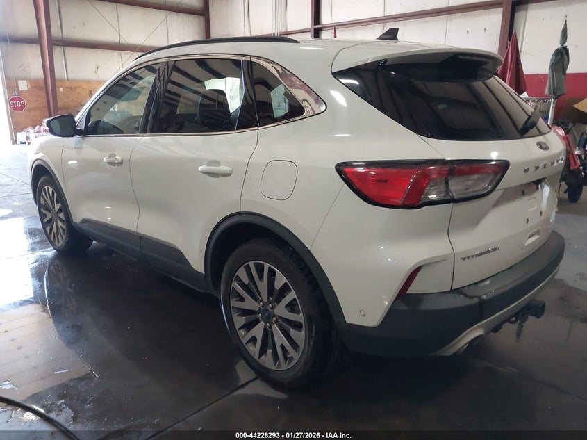 2020 Ford Escape Titanium